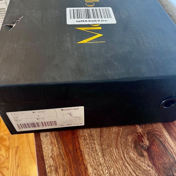 New! Open Toe Chunky 6” Patent Leather Sandals Size 8 - Picture 5 of 5